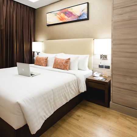 Adelphi Forty-Nine Bangkok Exterior photo
