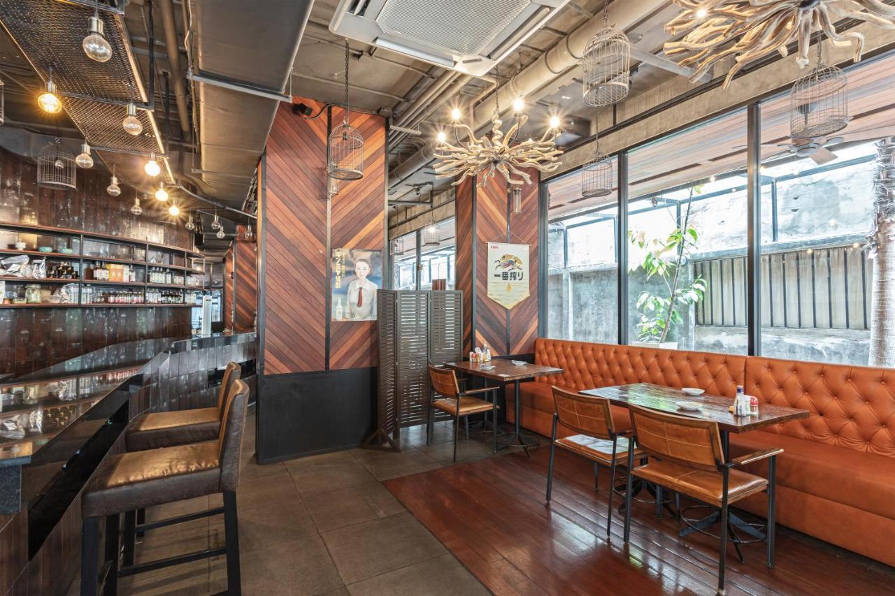 Adelphi Forty-Nine Bangkok Exterior photo